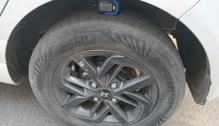 2022 Hyundai GRAND I10 NIOS SPORTZ 1.2 KAPPA VTVT CNG, CNG, Manual, 59,891 km, tyre