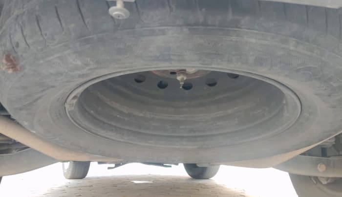 2018 Mahindra XUV500 W6 AT 1.99, Diesel, Automatic, 1,10,899 km, tyre