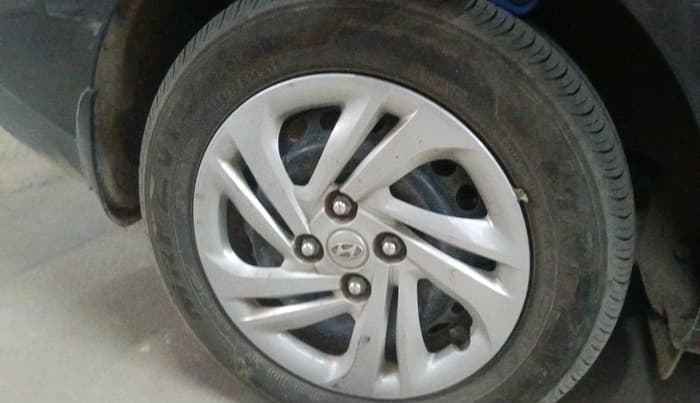 2021 Hyundai AURA S 1.2 CNG, CNG, Manual, 93,322 km, tyre