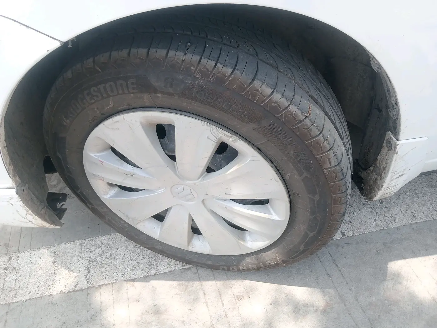 2017 Maruti Ertiga VDI SHVS, Diesel, Manual, 90,098 km, tyre
