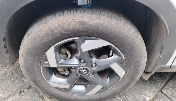 2019 Hyundai VENUE SX PLUS 1.0 TURBO DCT, Petrol, Automatic, 76,906 km, tyre