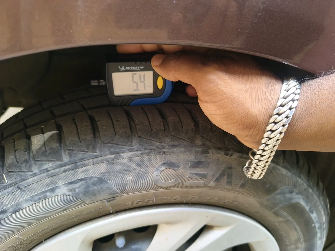 2020 Hyundai AURA S 1.2 CNG, CNG, Manual, 14,910 km, tyre