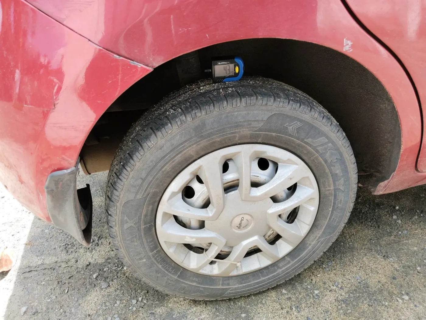 2013 Nissan Micra Active XL, Petrol, Manual, 64,569 km, tyre