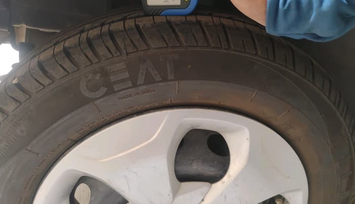 2021 Tata Tiago XT (O) PETROL, Petrol, Manual, 62,259 km, tyre