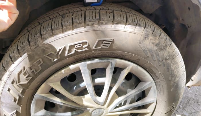 2012 Mahindra XUV500 W6, Diesel, Manual, 1,09,596 km, tyre