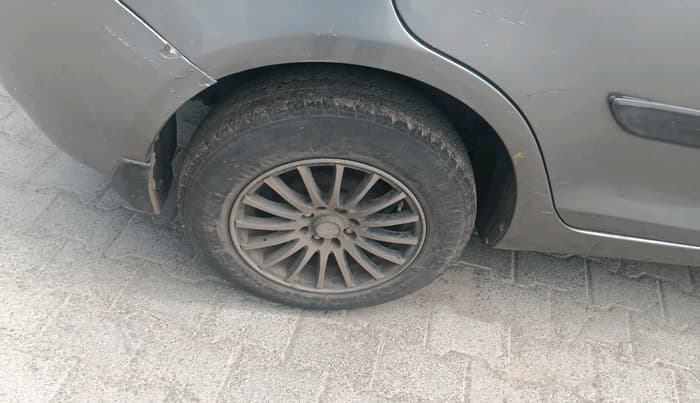2013 Maruti Swift Dzire VDI, Diesel, Manual, 1,11,525 km, tyre