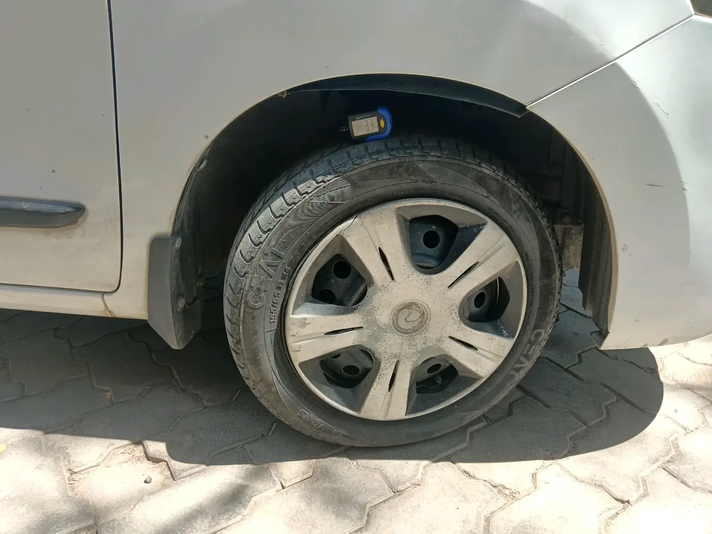 2016 Maruti Wagon R 1.0 VXI, Petrol, Manual, 18,283 km, tyre