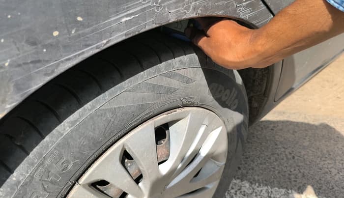 2014 Maruti Ertiga VXI, Petrol, Manual, 85,429 km, tyre