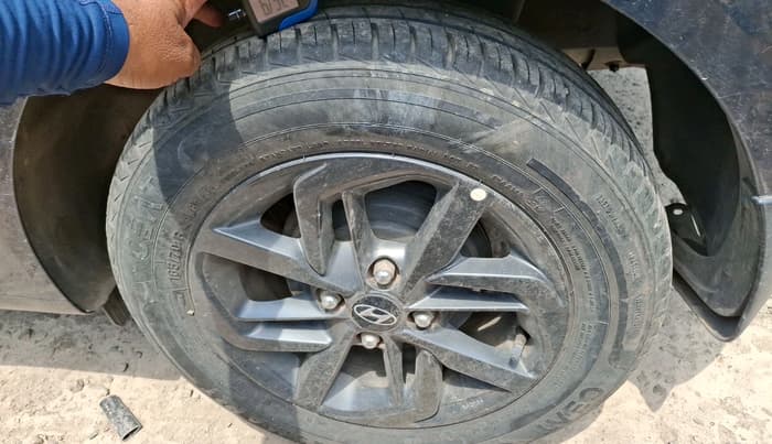 2019 Hyundai GRAND I10 NIOS SPORTZ AMT 1.2 KAPPA VTVT, Petrol, Automatic, 15,094 km, tyre