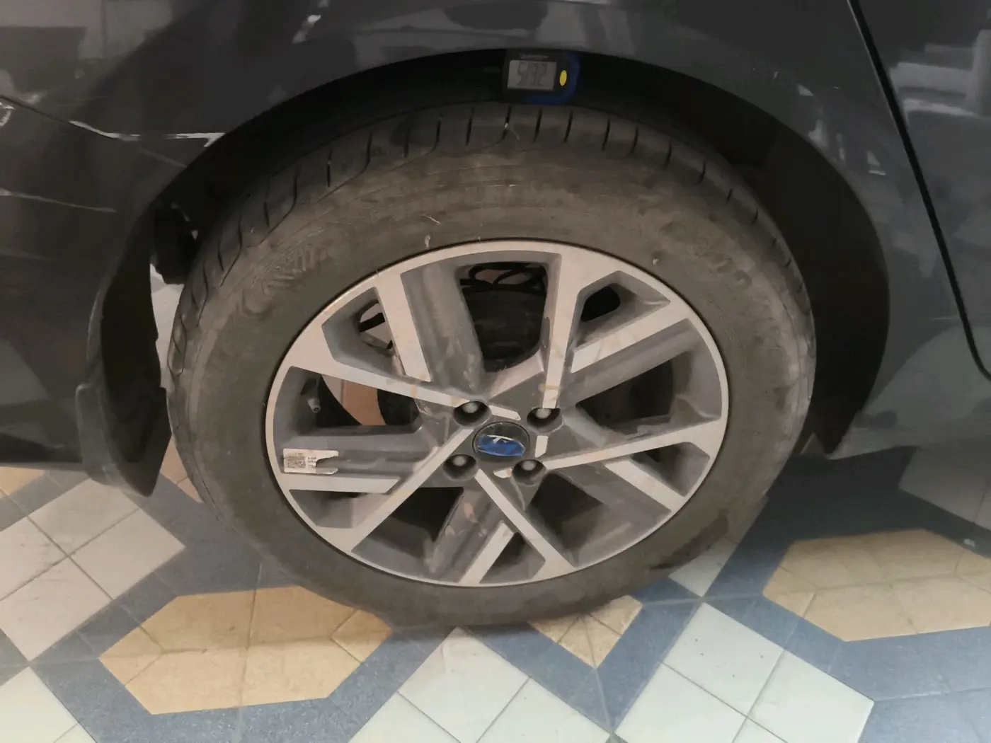 2023 Hyundai Verna SX (O)1.5 VTVT, Petrol, Manual, 14,907 km, tyre