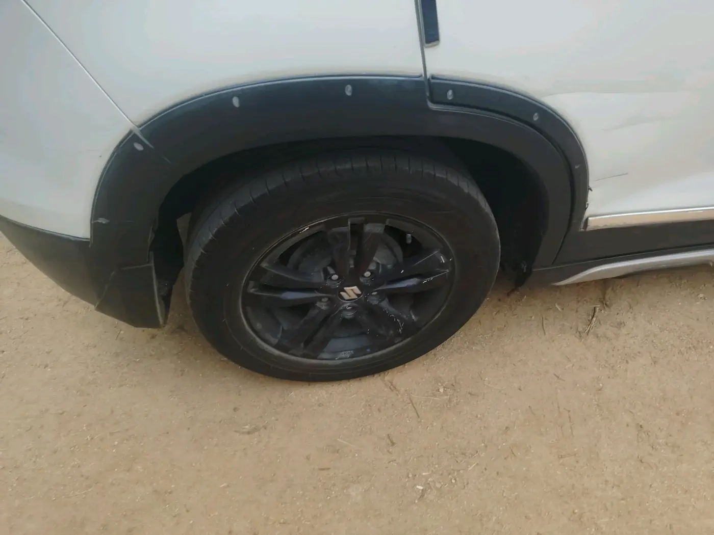 2019 Maruti Vitara Brezza ZDI PLUS AMT, Diesel, Automatic, 1,92,341 km, tyre