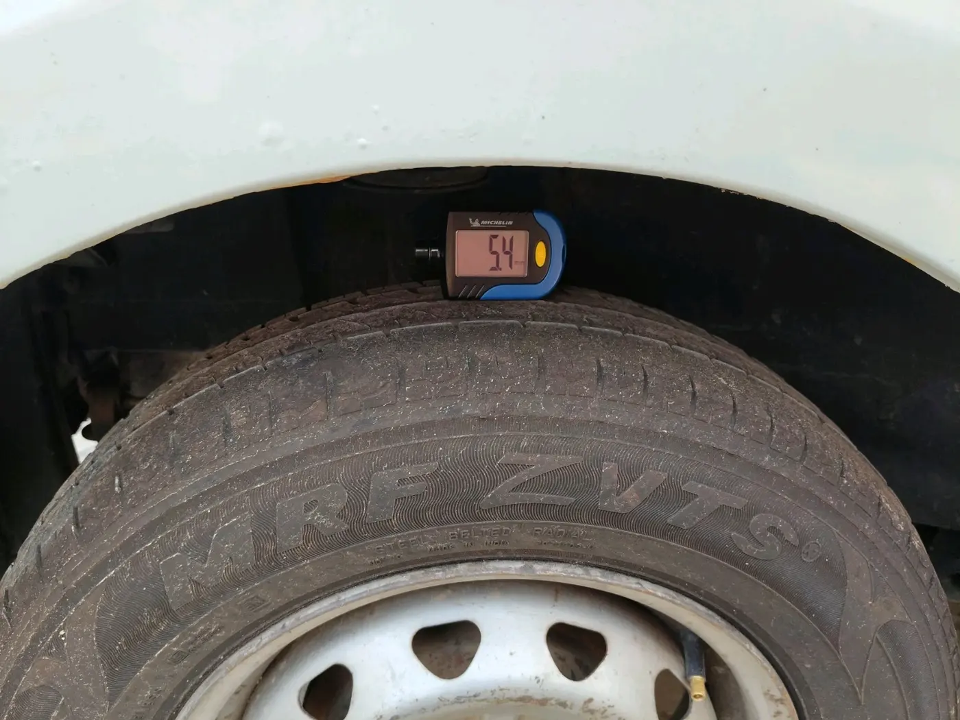 2018 Tata Tiago XE PETROL, Petrol, Manual, 89,750 km, tyre