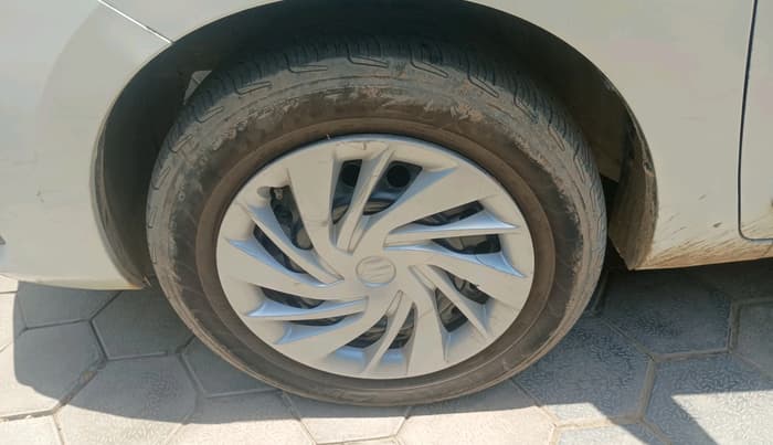 2021 Maruti Ertiga TOUR M CNG, CNG, Manual, 1,49,357 km, tyre