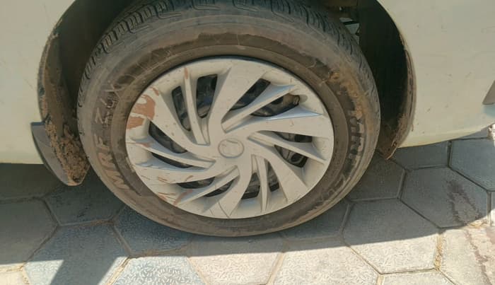 2021 Maruti Ertiga TOUR M CNG, CNG, Manual, 1,49,357 km, tyre