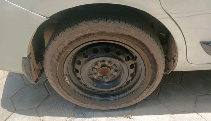 2021 Maruti Ertiga TOUR M CNG, CNG, Manual, 1,49,357 km, tyre