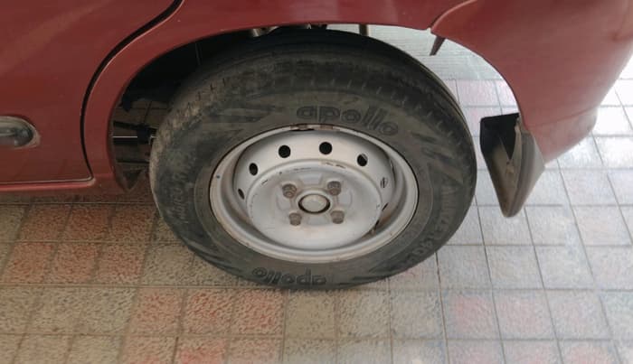 2011 Maruti Alto LXI, Petrol, Manual, 44,727 km, tyre
