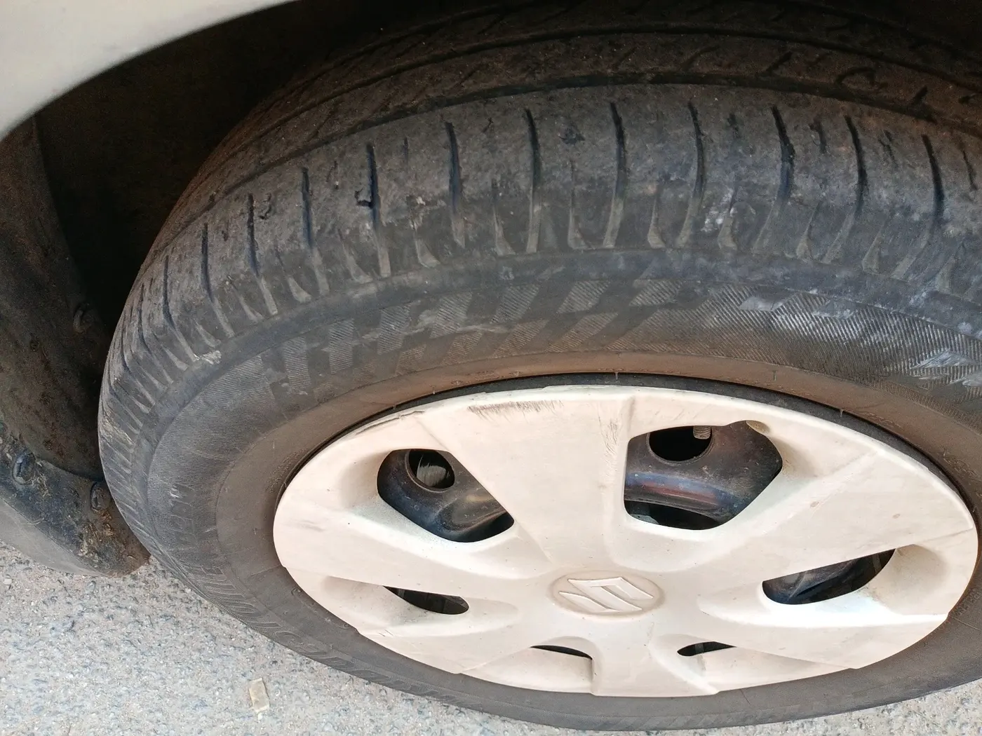2012 Maruti Ritz VDI, Diesel, Manual, 29,140 km, tyre