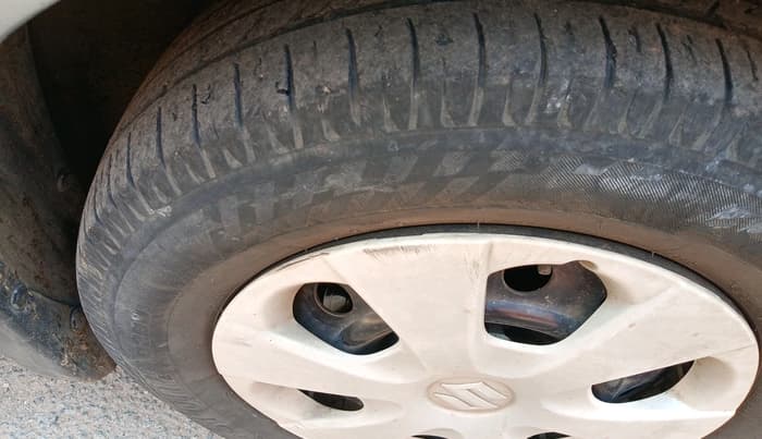 2012 Maruti Ritz VDI, Diesel, Manual, 29,140 km, tyre