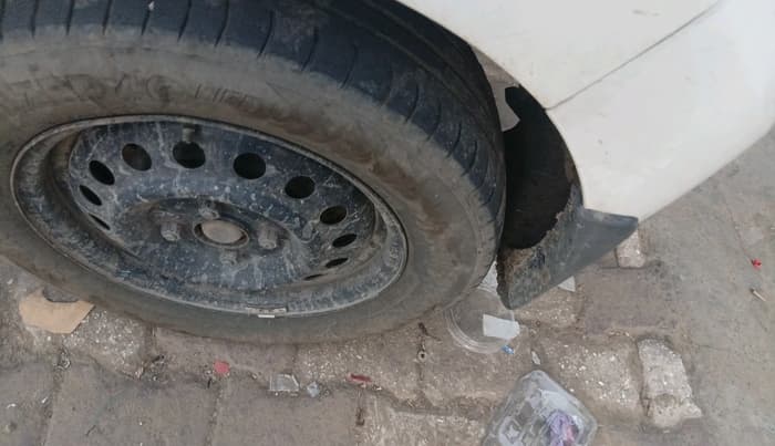 2017 Maruti Wagon R 1.0 VXI, CNG, Manual, 1,06,839 km, tyre
