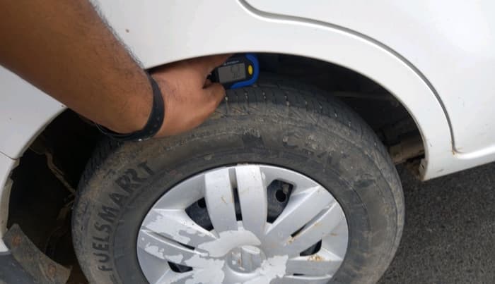 2022 Maruti Alto VXI, CNG, Manual, 26,700 km, tyre