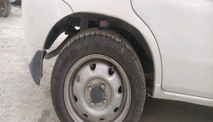 2011 Maruti Alto K10 LXI, Petrol, Manual, 60,889 km, tyre