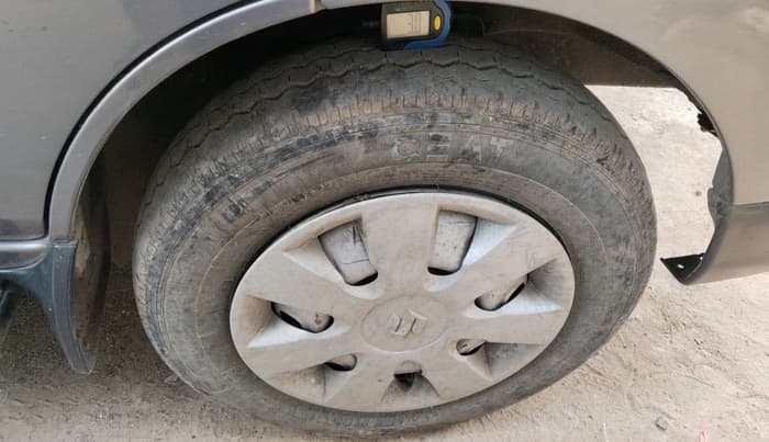 2021 Maruti Eeco 5 STR WITH A/C+HTR, Petrol, Manual, 63,444 km, tyre