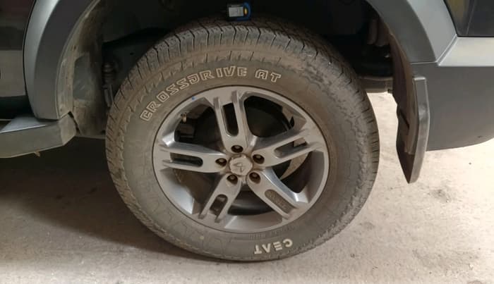 2023 Mahindra Thar LX D AT 4WD HT, Diesel, Automatic, 22,000 km, tyre