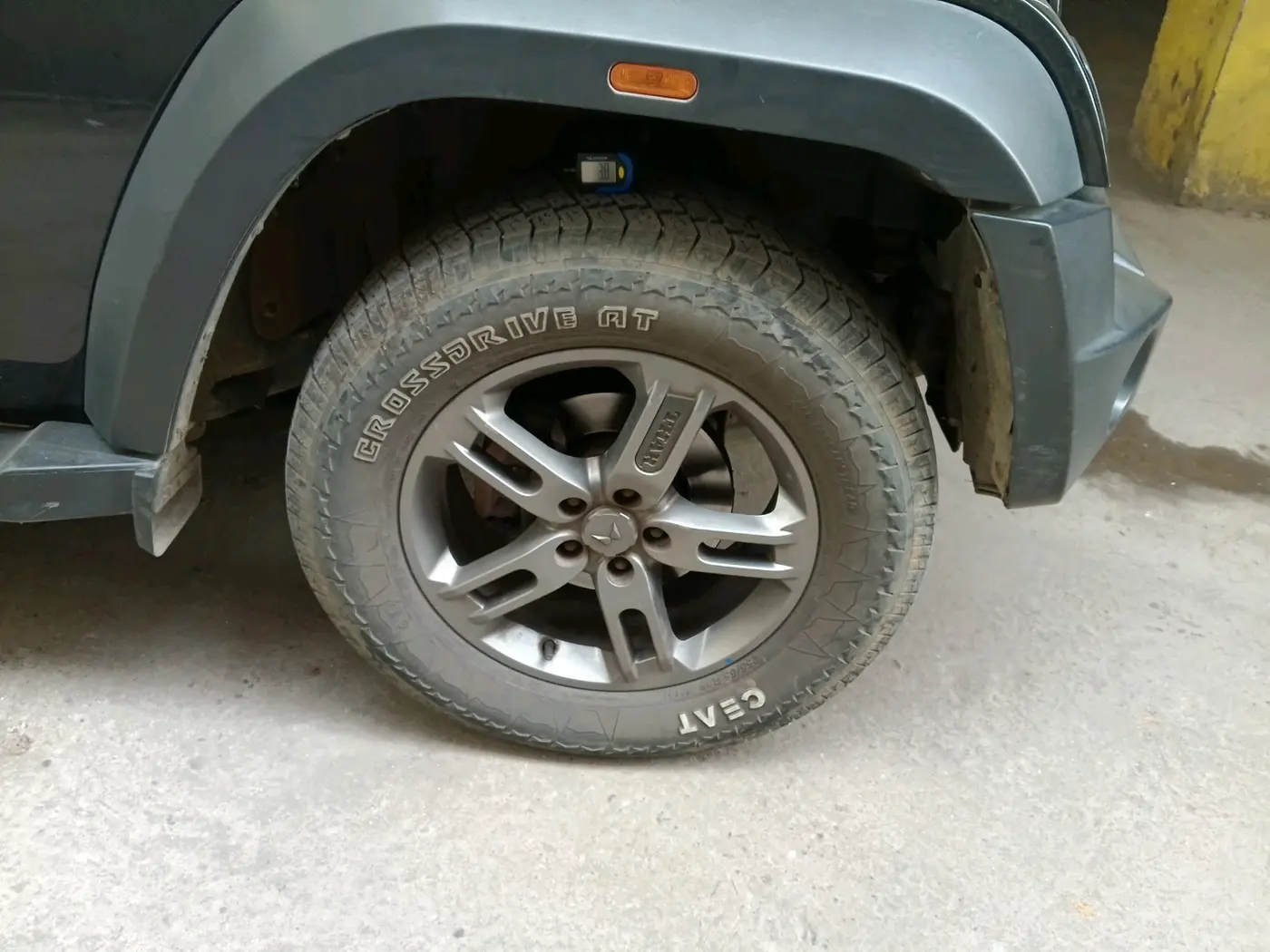 2023 Mahindra Thar LX D AT 4WD HT, Diesel, Automatic, 22,000 km, tyre