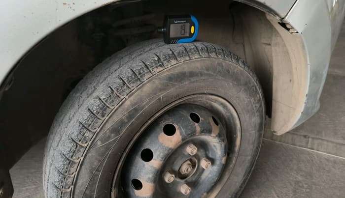 2012 Maruti Alto 800 LXI, Petrol, Manual, 68,715 km, tyre