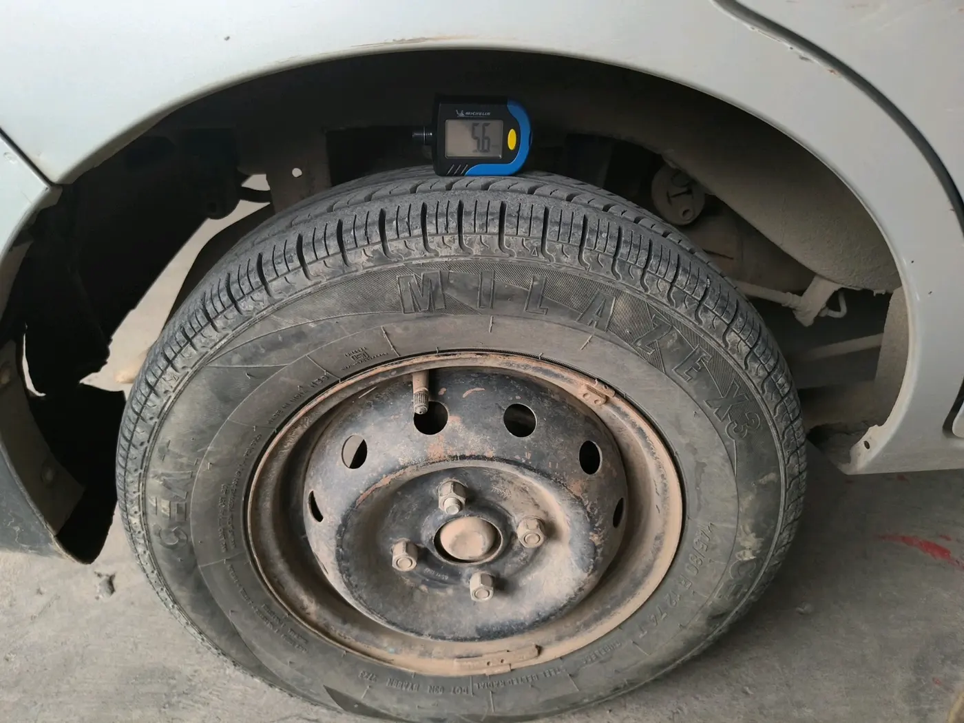 2012 Maruti Alto 800 LXI, Petrol, Manual, 68,715 km, tyre