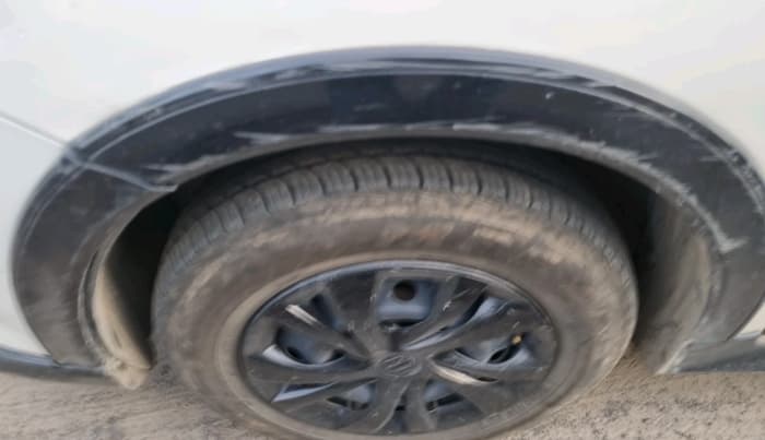 2024 Maruti Swift VXi (O), Petrol, Manual, 53,853 km, tyre