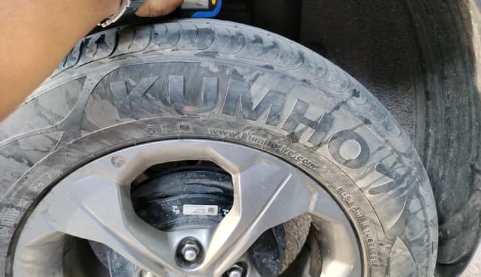2021 KIA SELTOS HTK PLUS 1.5, Petrol, Manual, 19,519 km, tyre