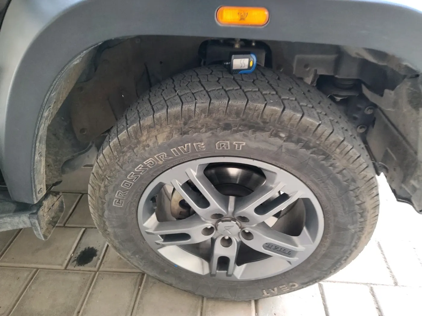 2024 Mahindra Thar LX P 2WD AT HT, Petrol, Automatic, 38,951 km, tyre