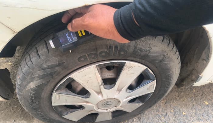 2019 Hyundai NEW SANTRO MAGNA, CNG, Manual, 74,597 km, tyre