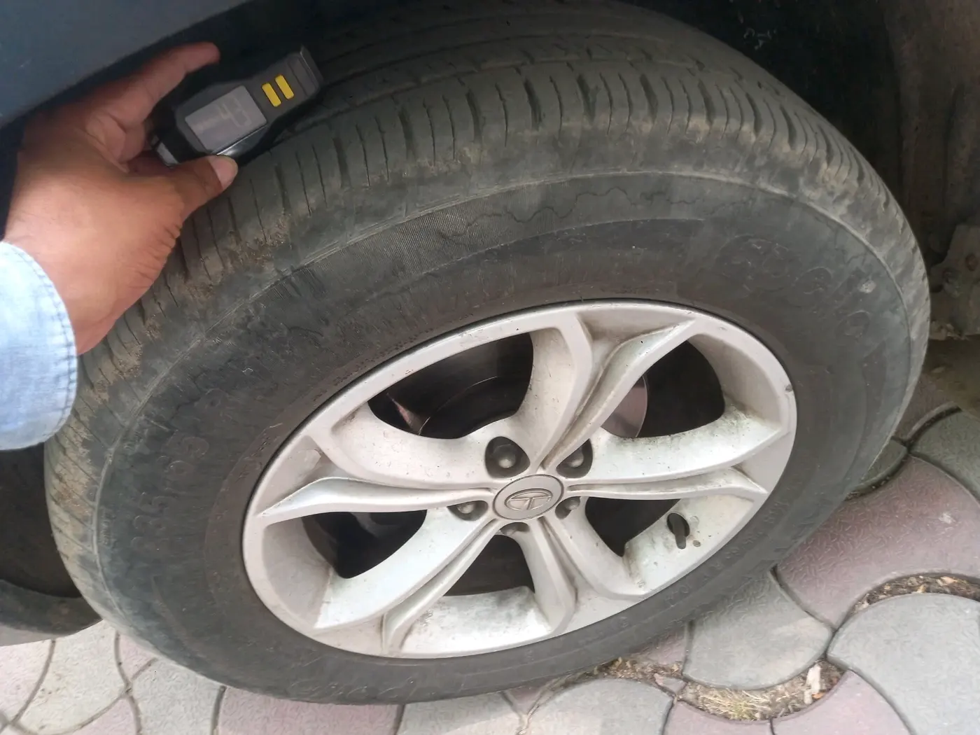2022 Tata Harrier XT PLUS 2.0L KRYOTEC, Diesel, Manual, 56,428 km, tyre