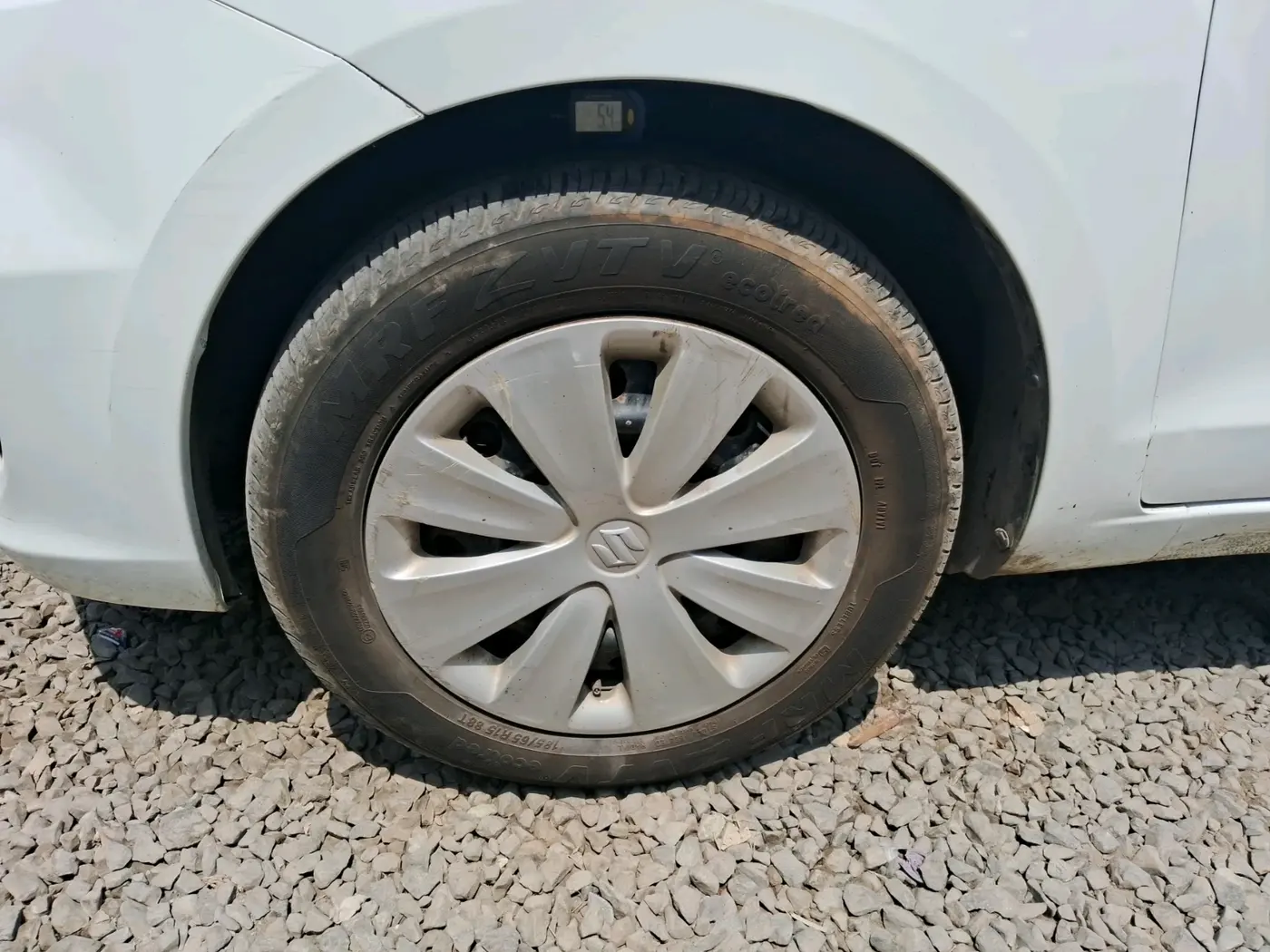 2016 Maruti Ertiga VXI CNG, CNG, Manual, 1,09,830 km, tyre