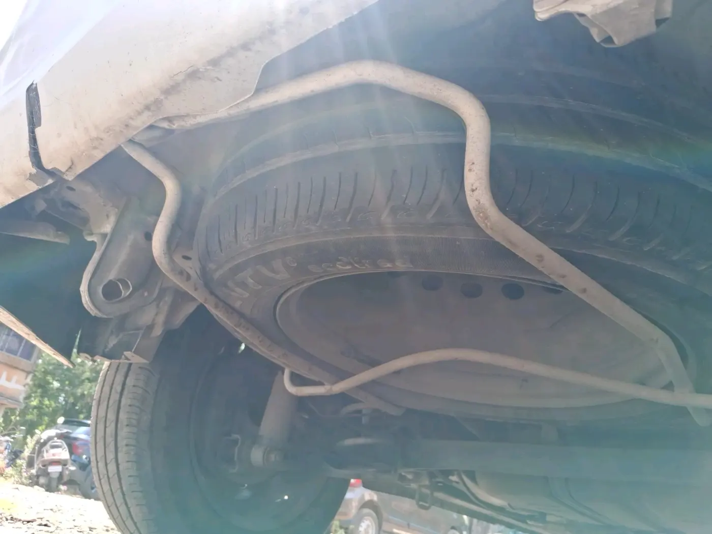 2016 Maruti Ertiga VXI CNG, CNG, Manual, 1,09,830 km, tyre