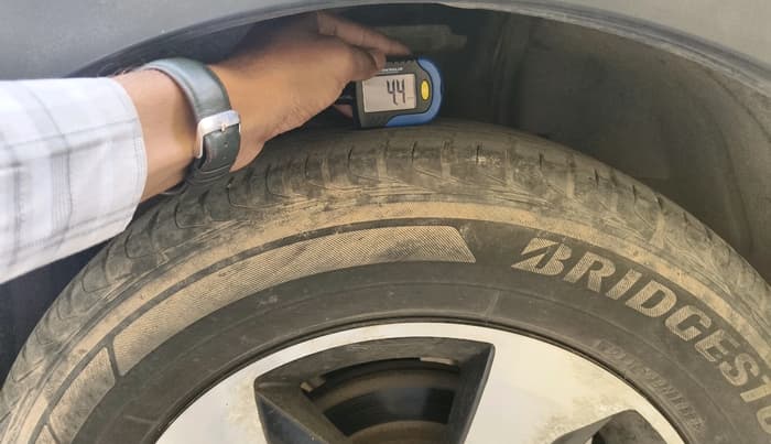 2018 Tata NEXON XZA PLUS PETROL, Petrol, Automatic, 43,860 km, tyre
