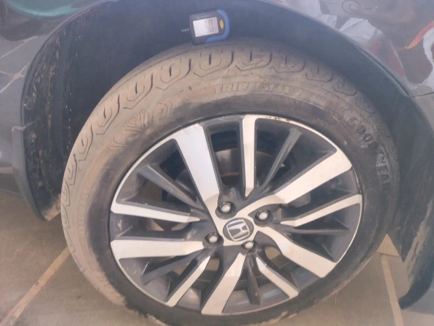 2022 Honda City 1.5L I-VTEC VX, Petrol, Manual, 22,415 km, tyre