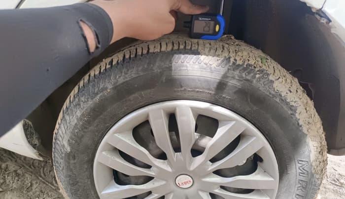2015 Maruti Ritz VDI, Diesel, Manual, 1,07,231 km, tyre