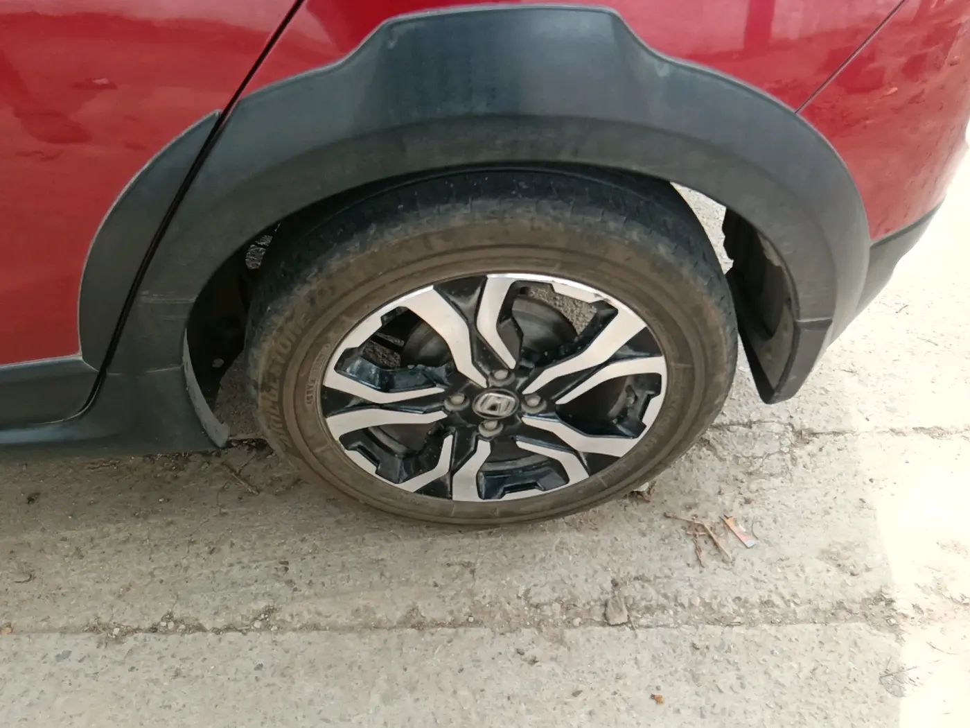 2020 Honda WR-V 1.2L I-VTEC VX MT, Petrol, Manual, 43,441 km, tyre