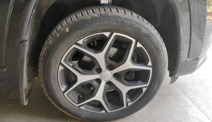 2024 Jeep Compass Model S (O) 2.0 Diesel AT, Diesel, Automatic, 29,805 km, tyre