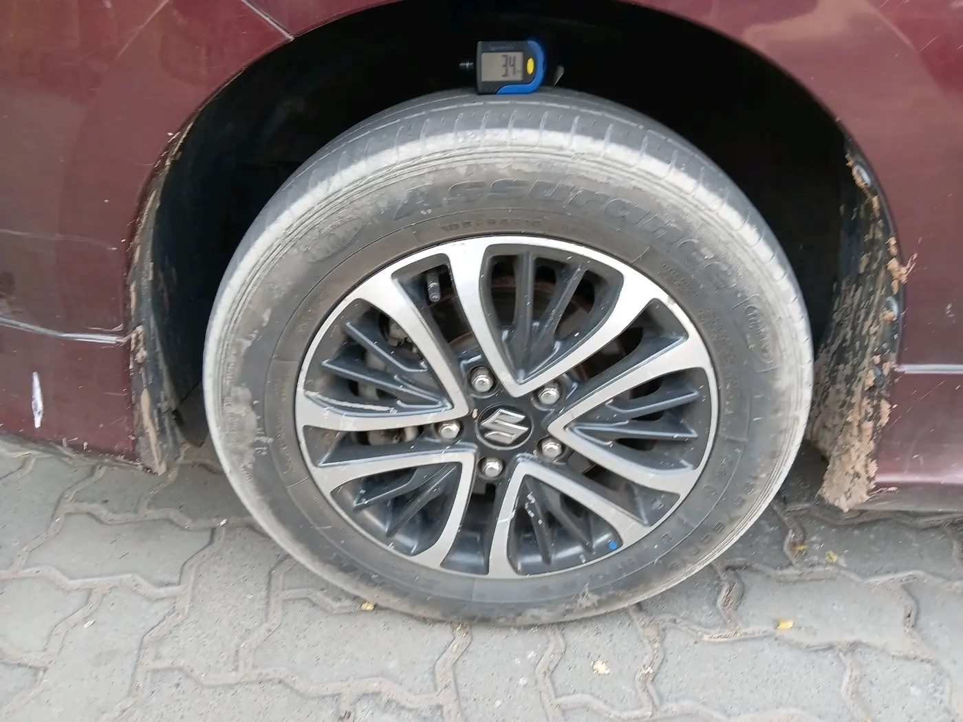 2022 Maruti Ertiga ZXI  CNG, CNG, Manual, 1,12,580 km, tyre