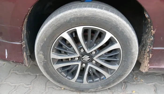 2022 Maruti Ertiga ZXI  CNG, CNG, Manual, 1,08,526 km, tyre