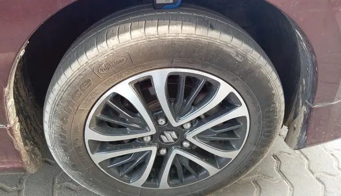 2022 Maruti Ertiga ZXI  CNG, CNG, Manual, 1,08,526 km, tyre