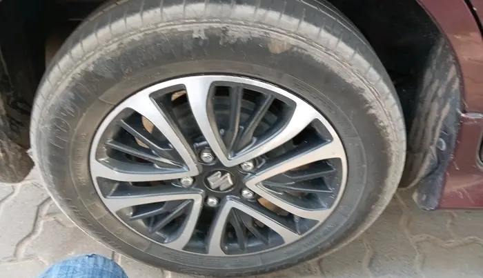 2022 Maruti Ertiga ZXI  CNG, CNG, Manual, 1,08,526 km, tyre