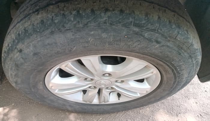 2015 Ssangyong Rexton RX 6, Diesel, Manual, 65,875 km, tyre