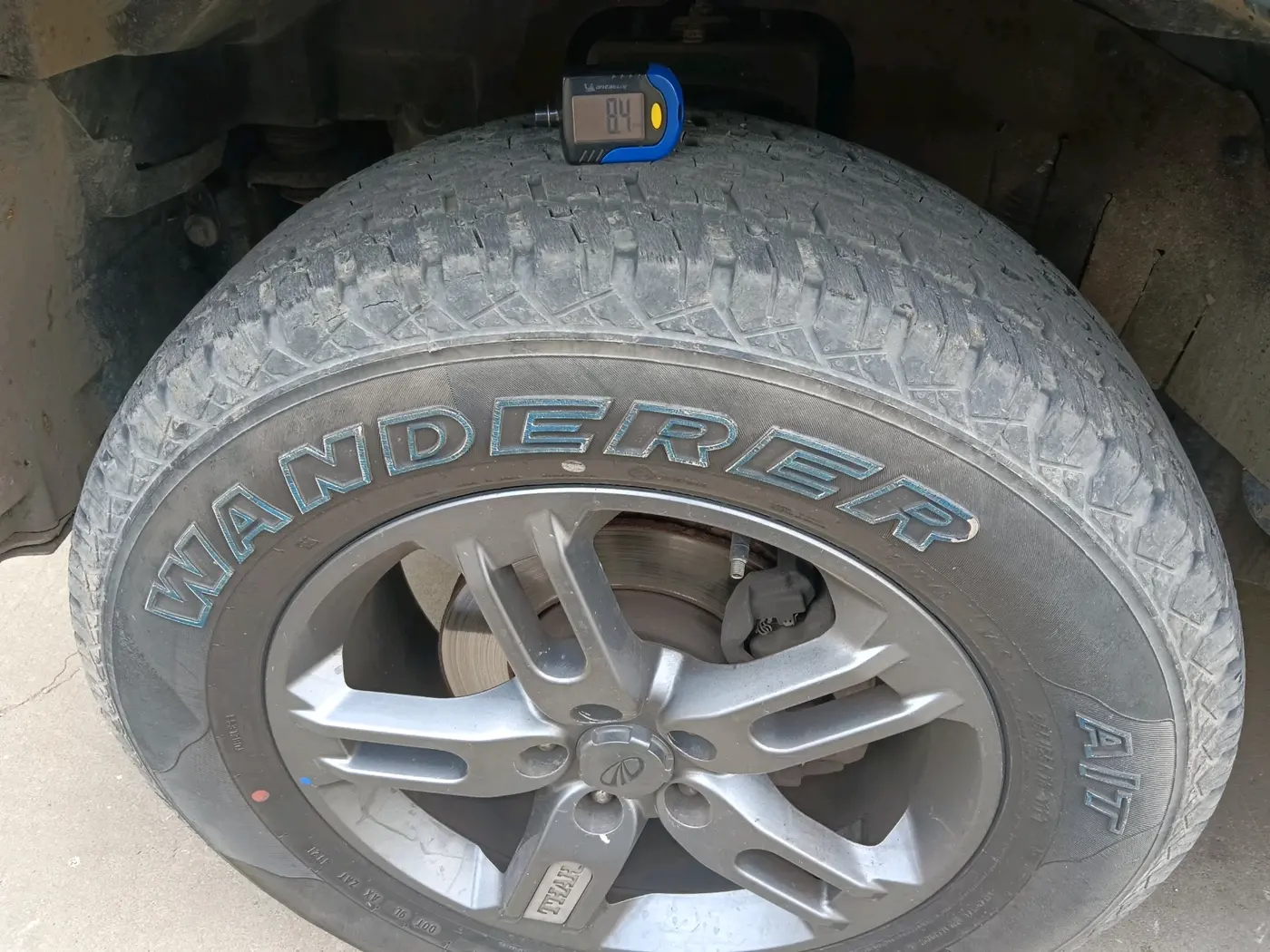 2021 Mahindra Thar LX HARD TOP 4WD MT, Diesel, Manual, 92,817 km, tyre