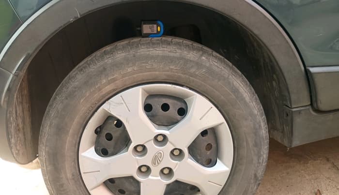 2020 Mahindra XUV300 W6 1.5 DIESEL AMT, Diesel, Automatic, 83,211 km, tyre