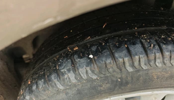 2019 Maruti Dzire ZXI AMT, Petrol, Automatic, 45,974 km, tyre